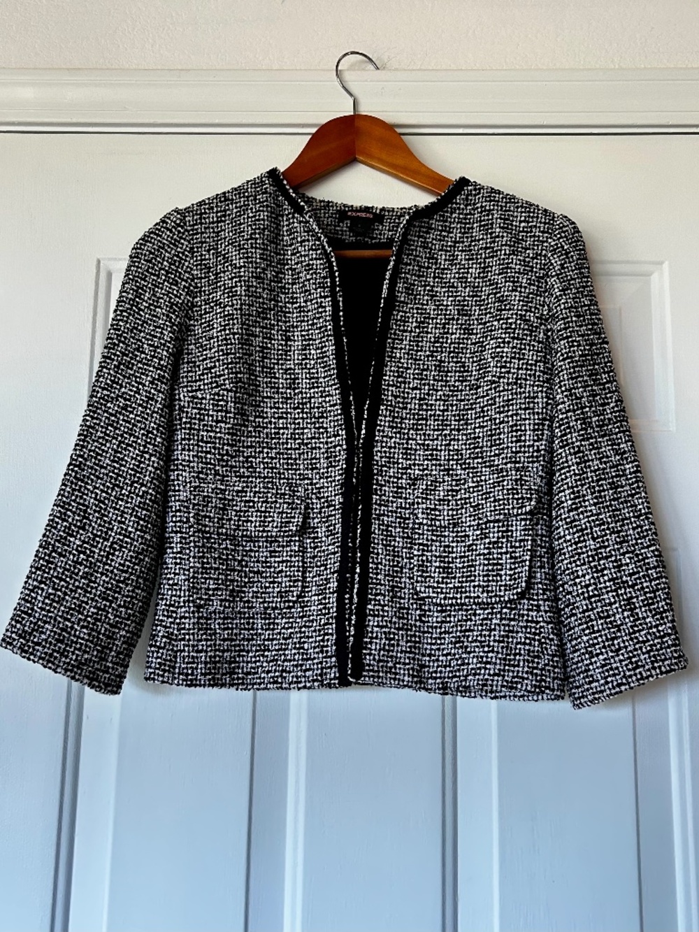 Express Black & White Tweed Jacket * Size 6